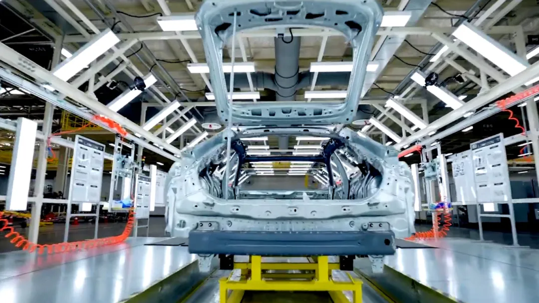 Xiaomi 9100-Ton Die-Casting Machine Revolutionizes EV Manufacturing Costs