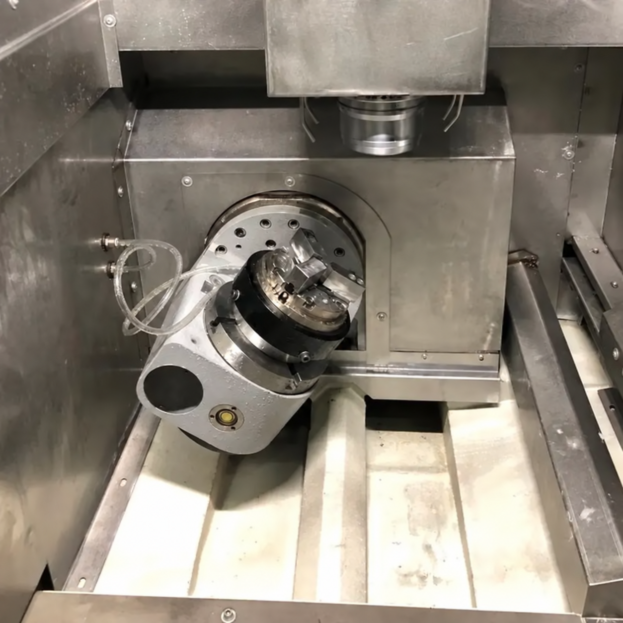 AB cradle table five-axis machine structure