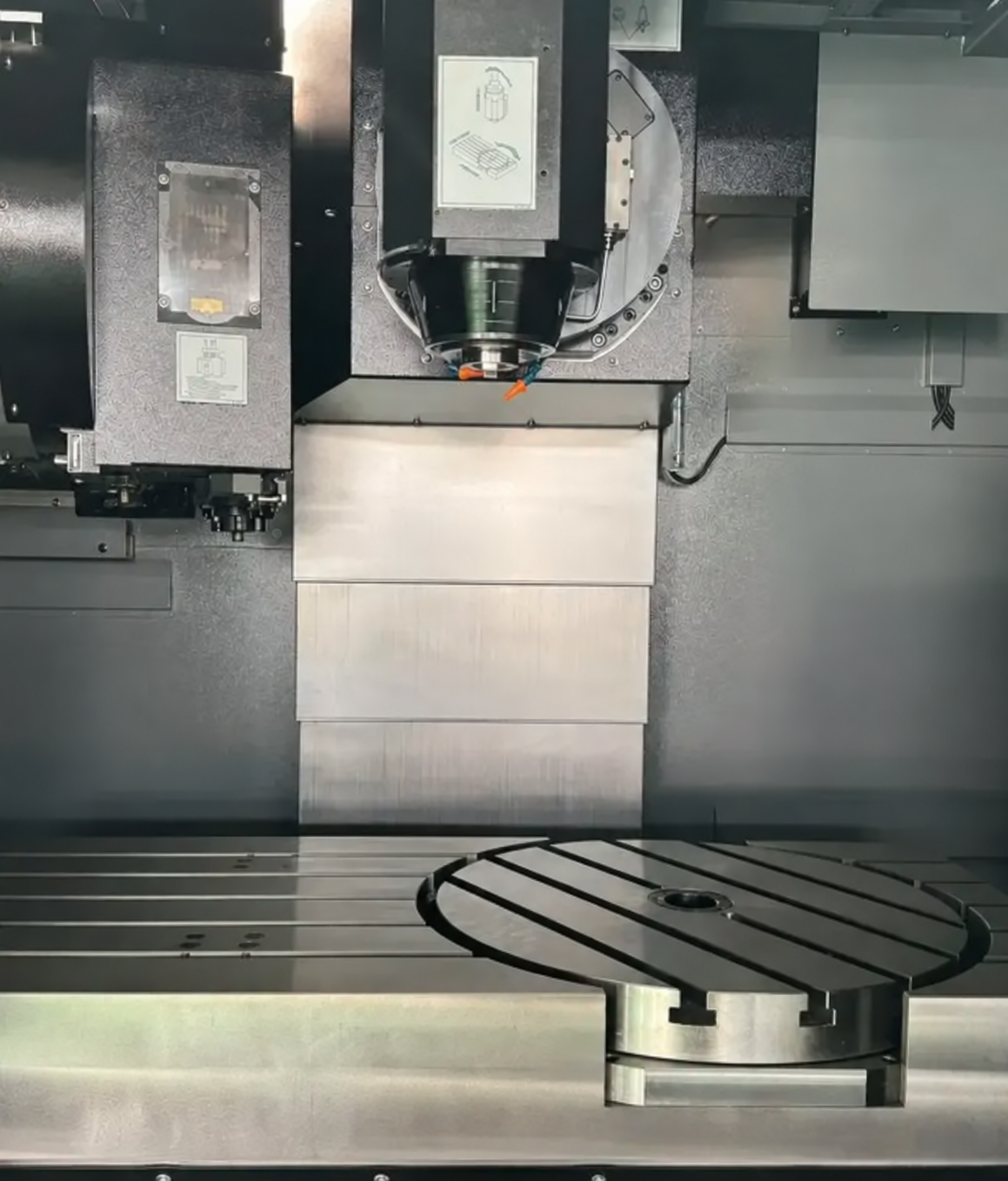 BC rotary-tilt five-axis machine structure